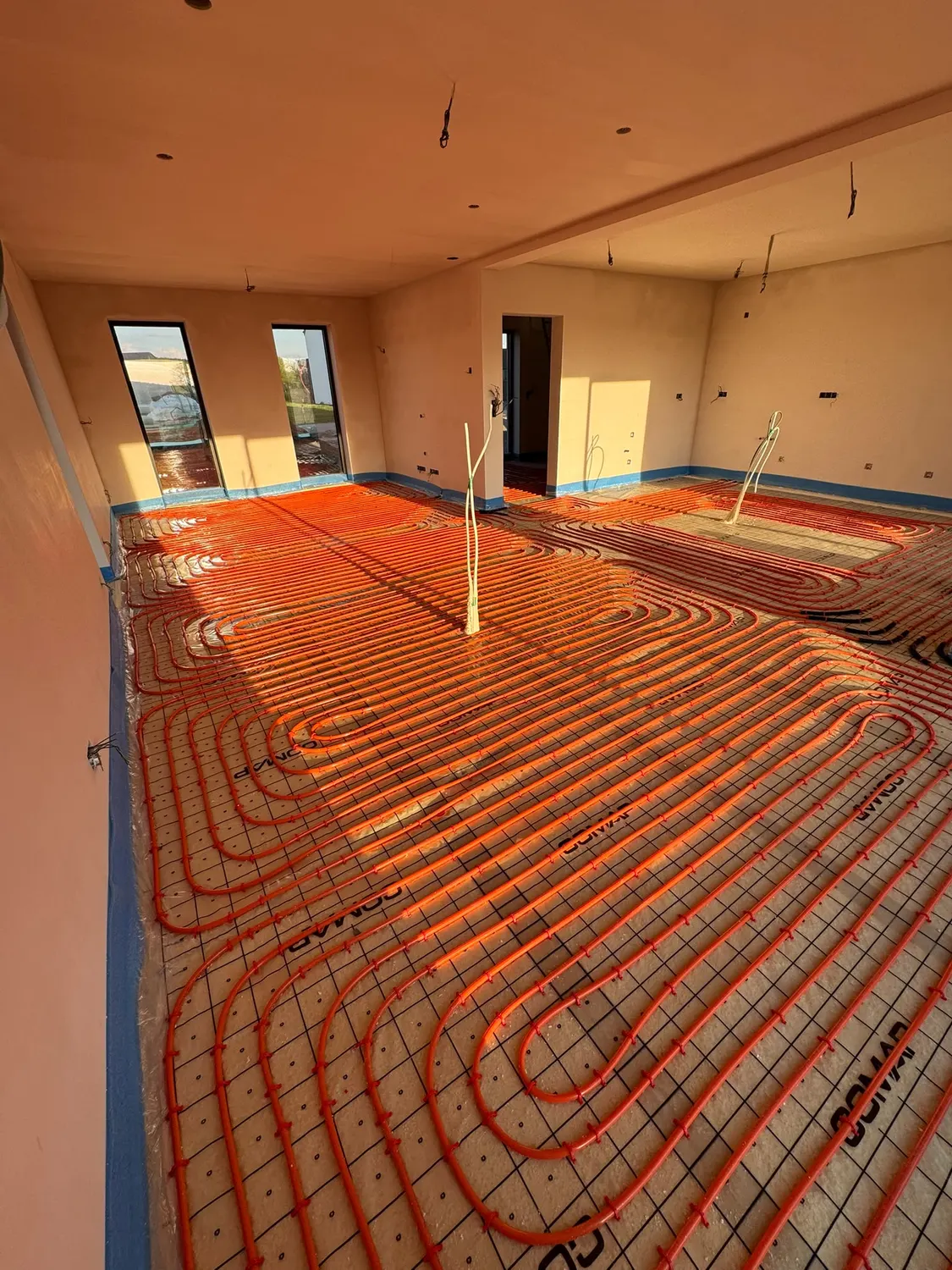 Plancher chauffant en cours d'installation, réalisé par ABL Chauffage